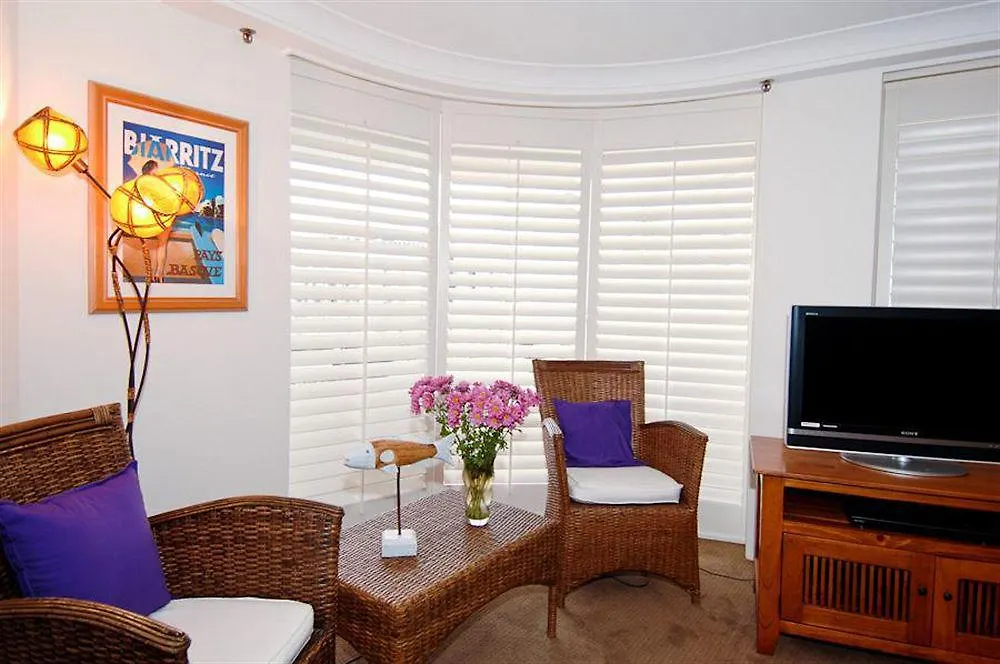 Aparthotel Biarritz Apartments Gold Coast